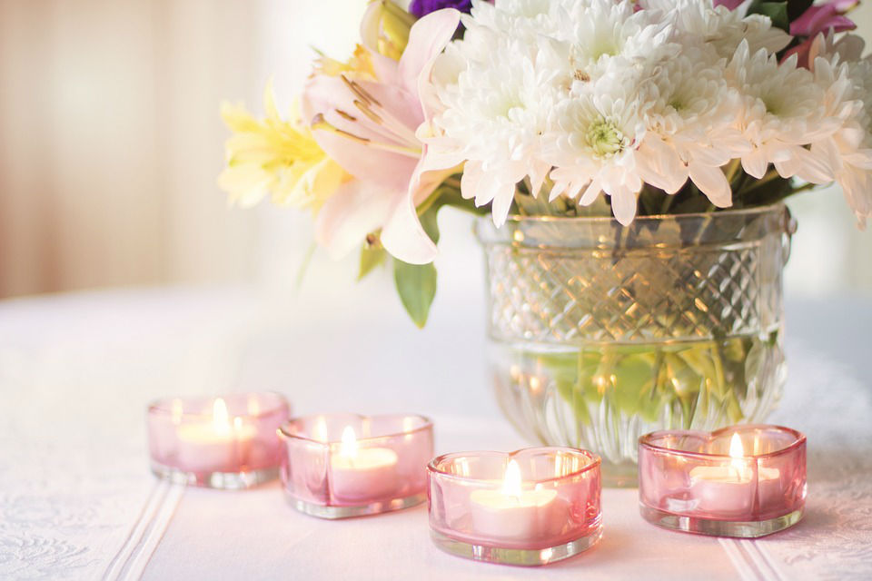 Centre de table de mariage : 5 idées qui changent des fleurs