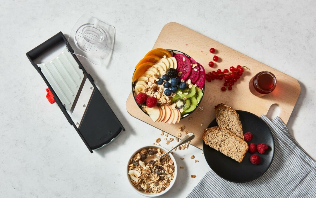 Découvrez la planche à découper mandoline : tout en un pour une cuisine pratique