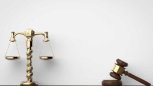 Maillet et balance de droit