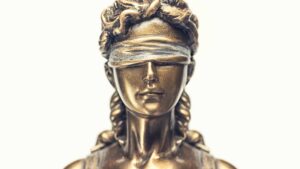 Statue de la justice aveugle